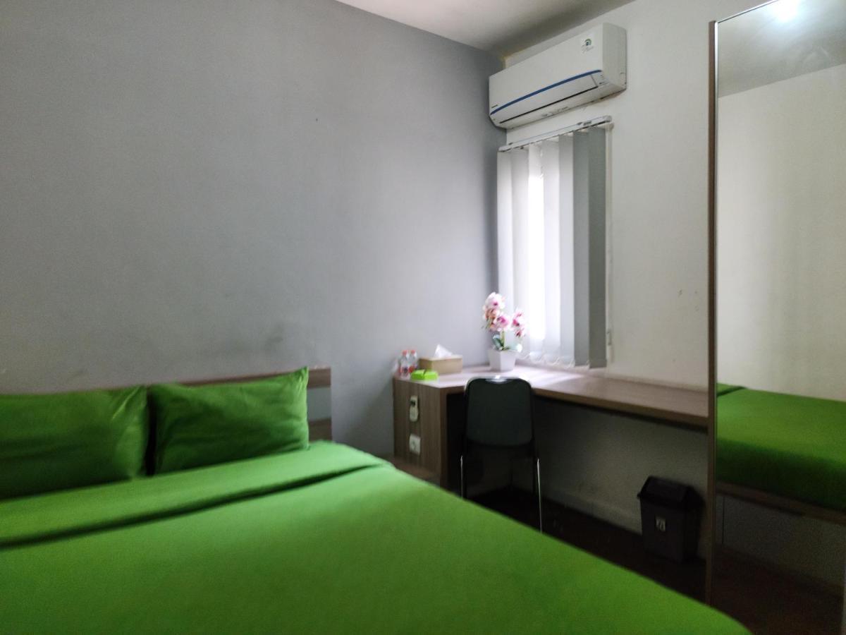 Barata Hotel Near Bandara Soekarno Hatta Tangerang Kültér fotó