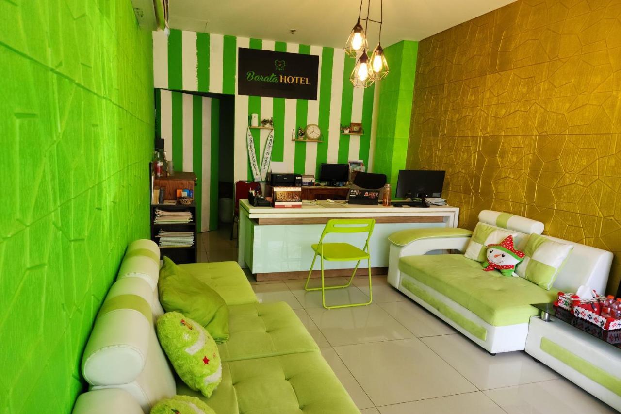 Barata Hotel Near Bandara Soekarno Hatta Tangerang Kültér fotó