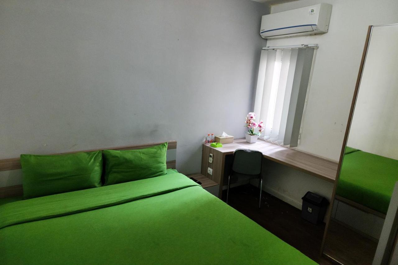 Barata Hotel Near Bandara Soekarno Hatta Tangerang Kültér fotó