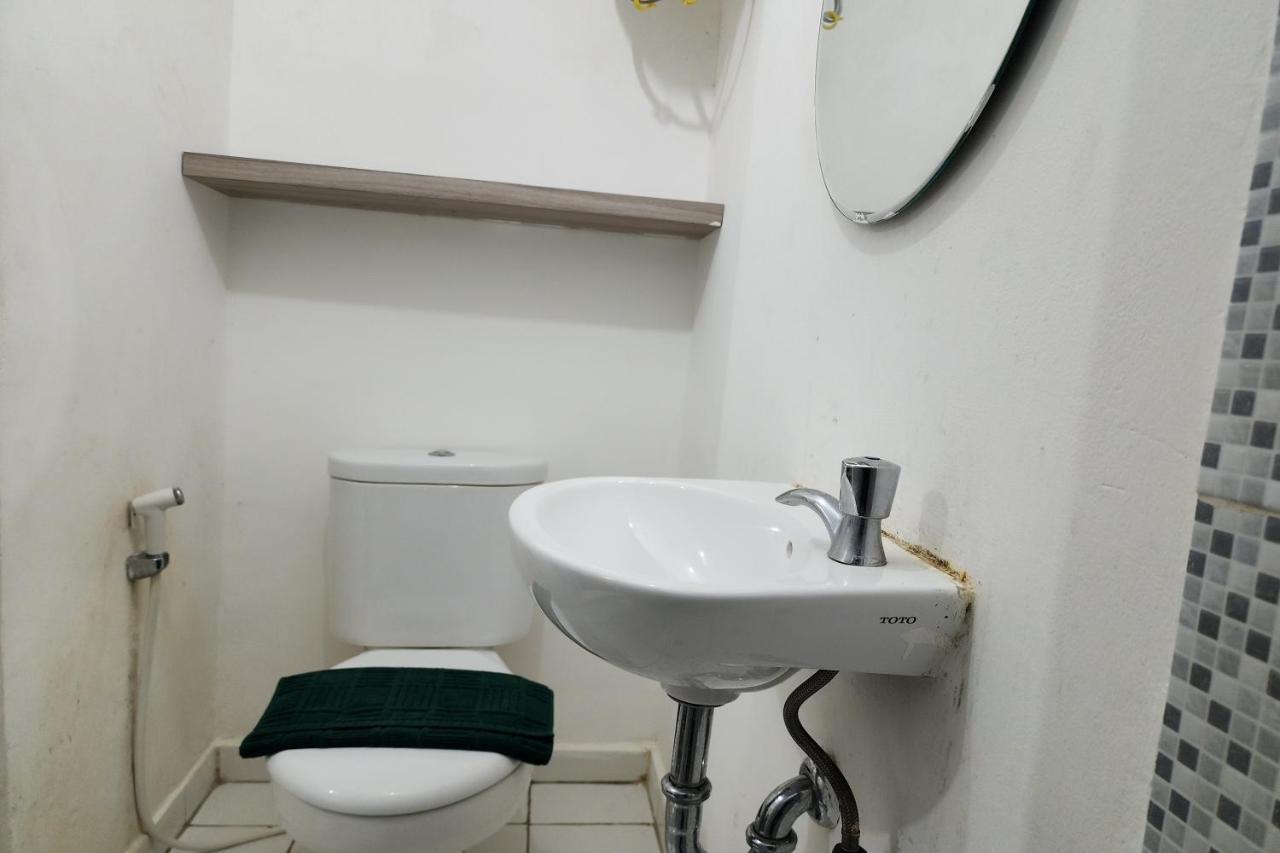 Barata Hotel Near Bandara Soekarno Hatta Tangerang Kültér fotó