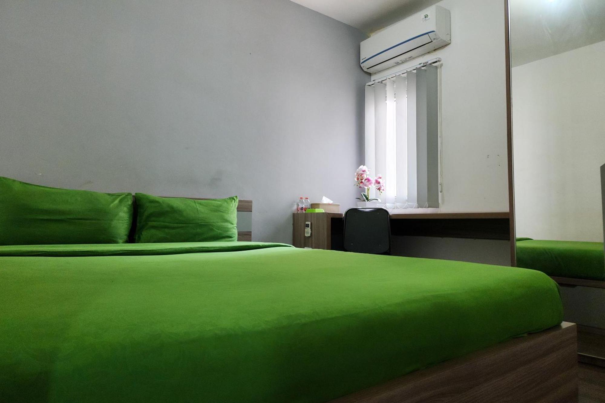 Barata Hotel Near Bandara Soekarno Hatta Tangerang Kültér fotó